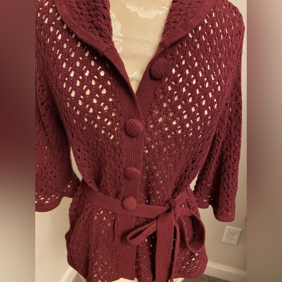 Lane Bryant Burgundy Size 14/16 Crochet Knit Button Down sweater Belted - Picture 2 of 9